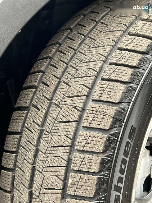 Ford Escape 2019 - фото 10