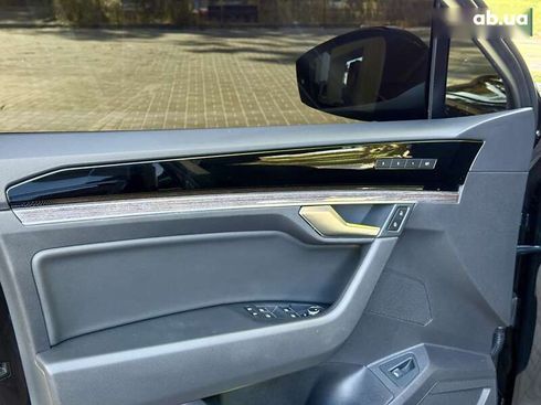 Volkswagen Touareg 2021 - фото 22