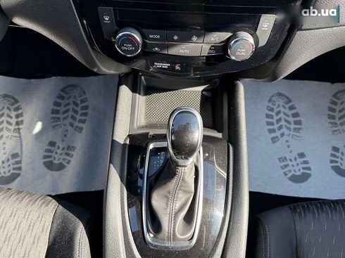 Nissan Rogue 2020 - фото 18
