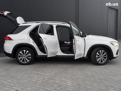 Mercedes-Benz GLE-Class 2019 белый - фото 171