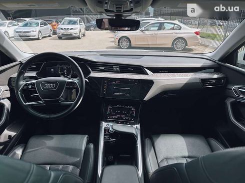 Audi E-Tron 2020 - фото 20