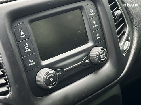 Jeep Compass 2017 черный - фото 88