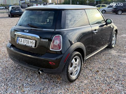 MINI Cooper Clubman 2009 черный - фото 9