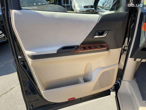 Toyota Vellfire 2014 - фото 12
