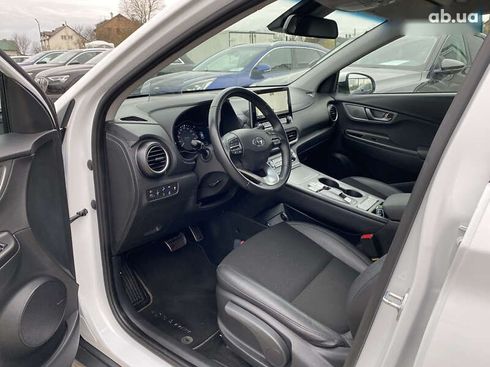 Hyundai Kona Electric 2021 - фото 3