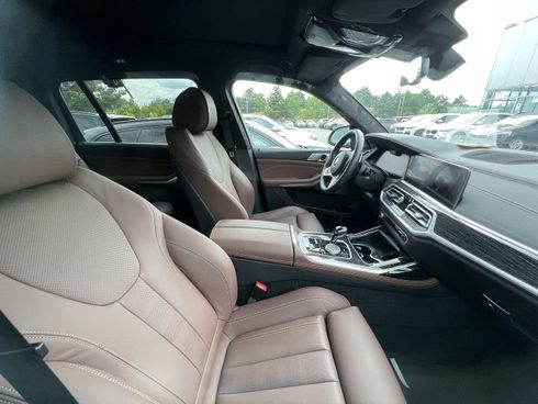 BMW X7 2022 - фото 12