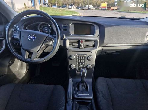 Volvo V40 2014 - фото 20