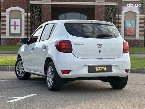 Dacia Sandero 2018 - фото 21
