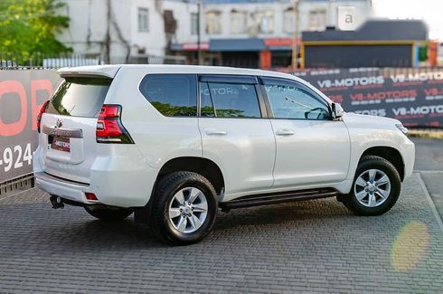 Toyota Land Cruiser Prado 2020 - фото 6