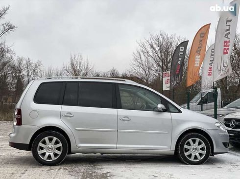 Volkswagen Touran 2008 - фото 23