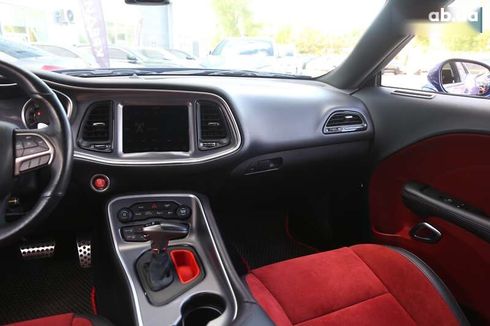 Dodge Challenger 2019 - фото 14