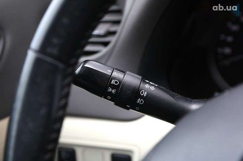 Lexus IS 2010 - фото 28
