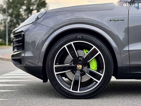 Porsche Cayenne 2024 - фото 23