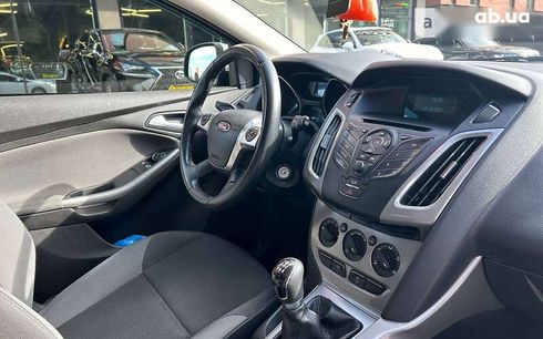 Ford Focus 2014 - фото 11