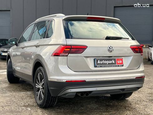 Volkswagen Tiguan 2017 серый - фото 6