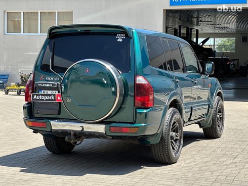 Mitsubishi Pajero Wagon 2001 зеленый - фото 7