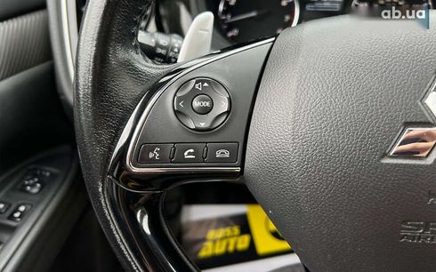 Mitsubishi Outlander 2017 - фото 26