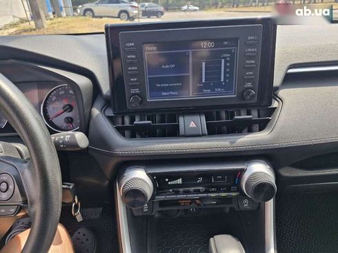 Toyota RAV4 2019 - фото 22