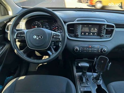 Kia Sorento 2019 - фото 25