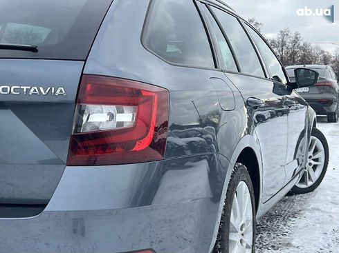 Skoda Octavia 2019 - фото 11
