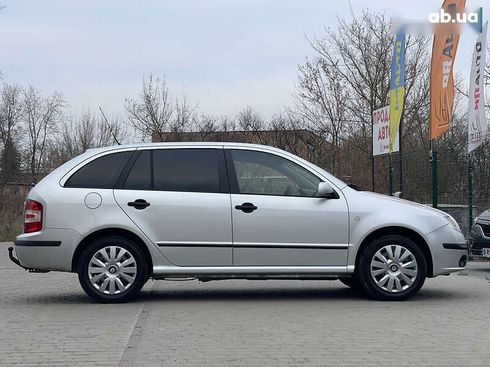 Skoda Fabia 2006 - фото 16