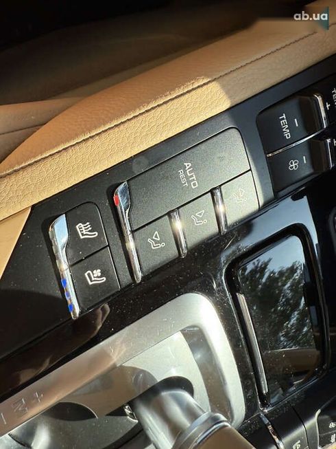 Porsche Cayenne 2016 - фото 27