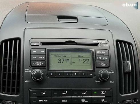 Hyundai Elantra 2009 - фото 20