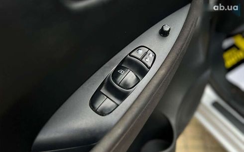 Nissan Leaf 2013 - фото 15