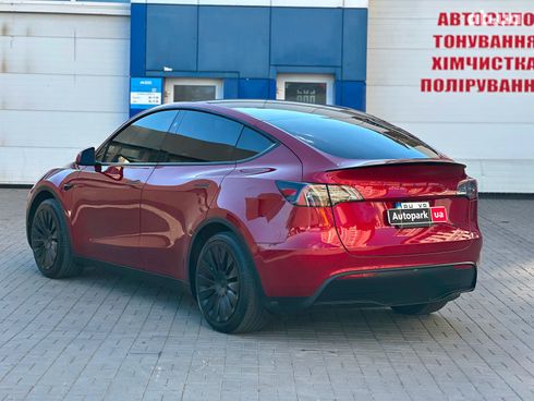 Tesla Model Y 2024 красный - фото 7