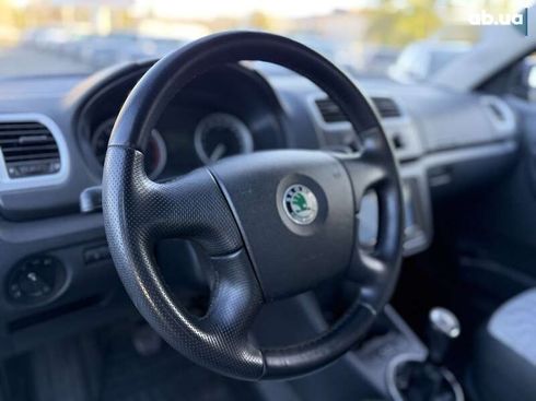 Skoda Fabia 2008 - фото 20
