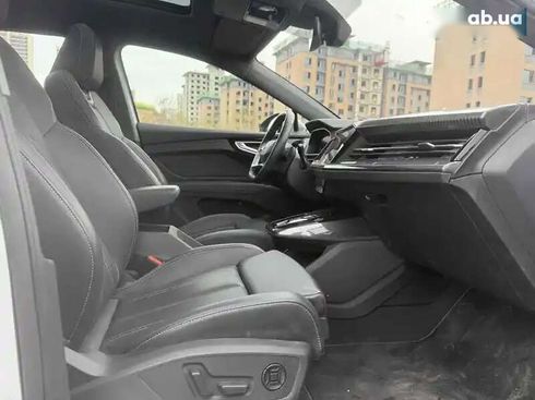 Audi Q4 e-tron 2024 - фото 10