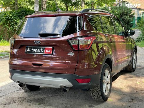 Ford Escape 2017 коричневый - фото 11