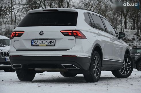 Volkswagen Tiguan 2020 - фото 15