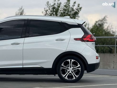 Chevrolet Bolt 2018 - фото 16
