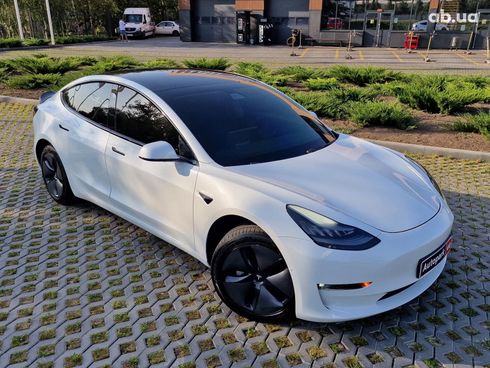 Tesla Model 3 2019 белый - фото 19