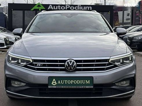 Volkswagen Passat 2020 - фото 2