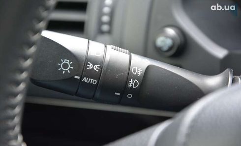 Toyota Land Cruiser Prado 2018 - фото 28