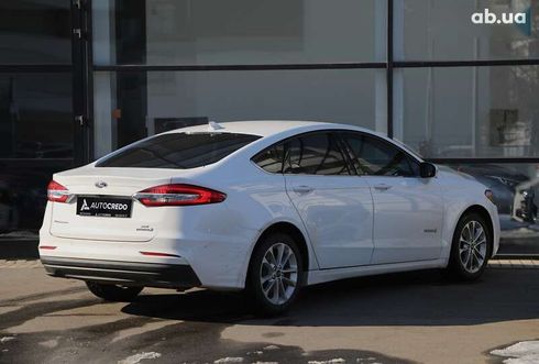 Ford Fusion 2018 - фото 4