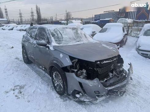Peugeot e-2008 2020 - фото 19