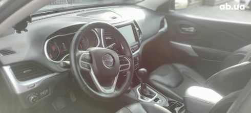 Jeep Cherokee 2017 серый - фото 7