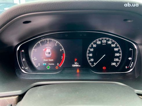 Honda Accord 2018 белый - фото 23