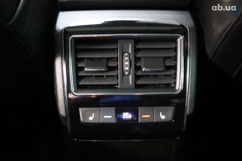 Skoda Superb 2022 - фото 25