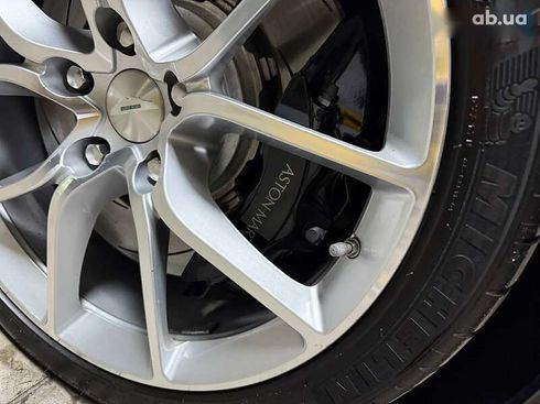 Aston Martin Rapide 2015 - фото 29