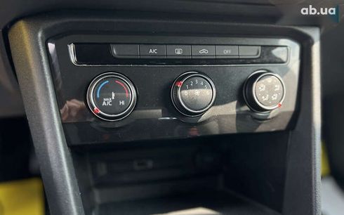 Volkswagen Tiguan 2017 - фото 17