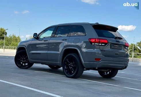 Jeep Grand Cherokee 2019 - фото 12
