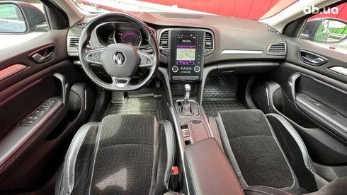 Renault Megane 2016 - фото 11
