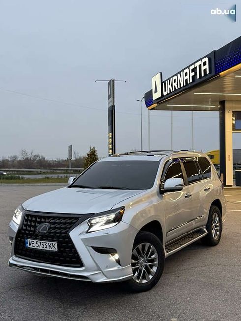 Lexus GX 2019 - фото 5