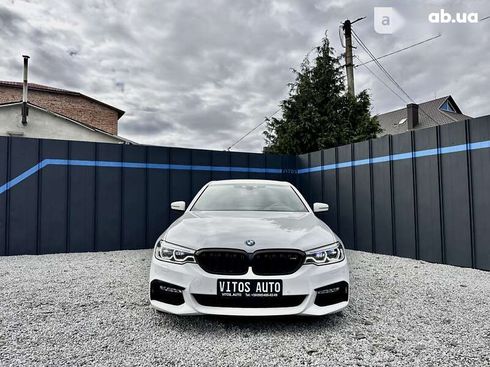 BMW 5 серия 2017 - фото 16