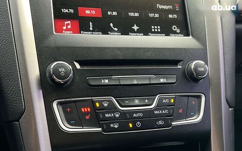 Ford Fusion 2018 - фото 17