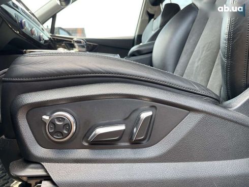 Audi Q7 2015 - фото 24